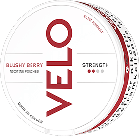 VELO Blushy Berry has a sweet and fresh taste of Swedish strawberries in slimmed all-white portion bags.